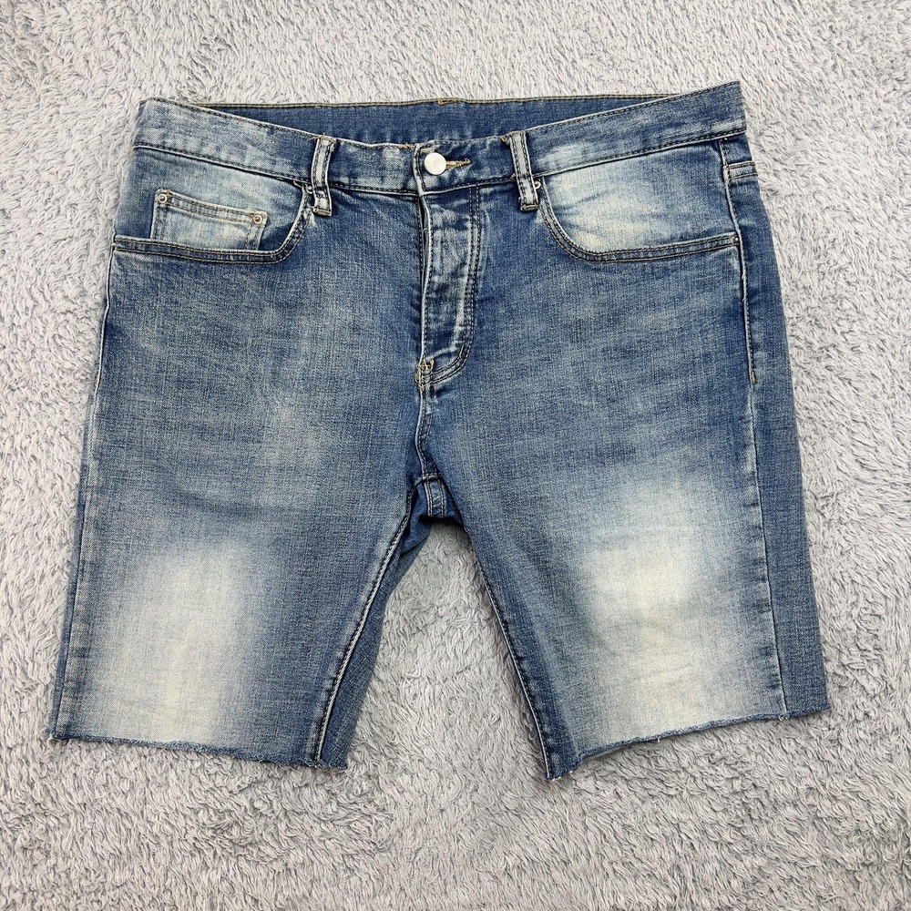 MNML Men's 34 Distressed Denim Shorts Fits Like 35 Light Wash Raw Hem Streetwear